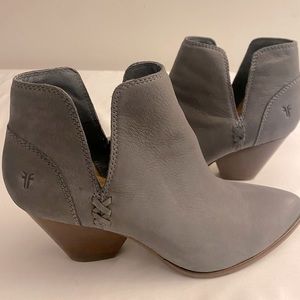Frye Reina Cut-Out Boots Gray SIZE 8